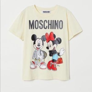 Moschino T shirt